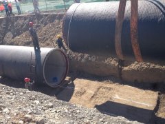 �ܵ����b�F(xi��n)��(ch��ng)