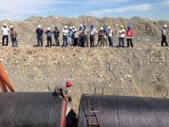 �ܵ����b�F(xi��n)��(ch��ng)